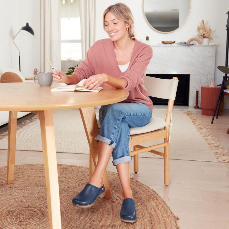 žene mornarsko brunished full grain mule i natikače Dansko bobica LX08Z167